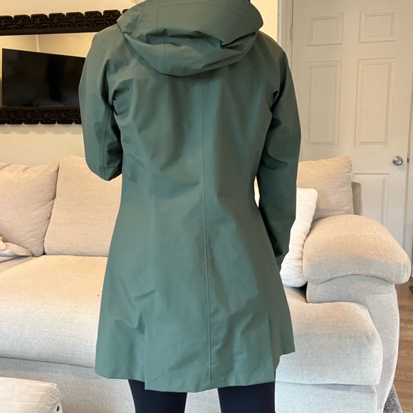 Arc’teryx green Gore-Tex Parka Jacket XS - Picture 9 of 16